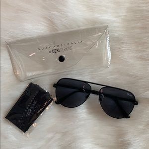 Quay Australia High Key Mini -Black